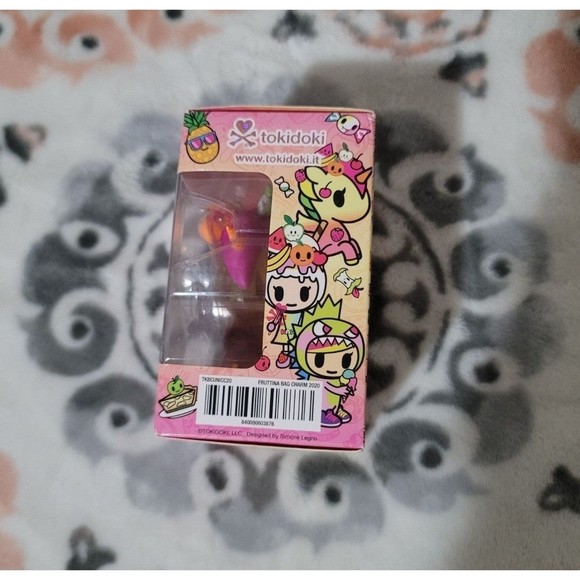 Tokidoki fruttina keychain SDCC 2020 Con Exclusive - Picture 4 of 8